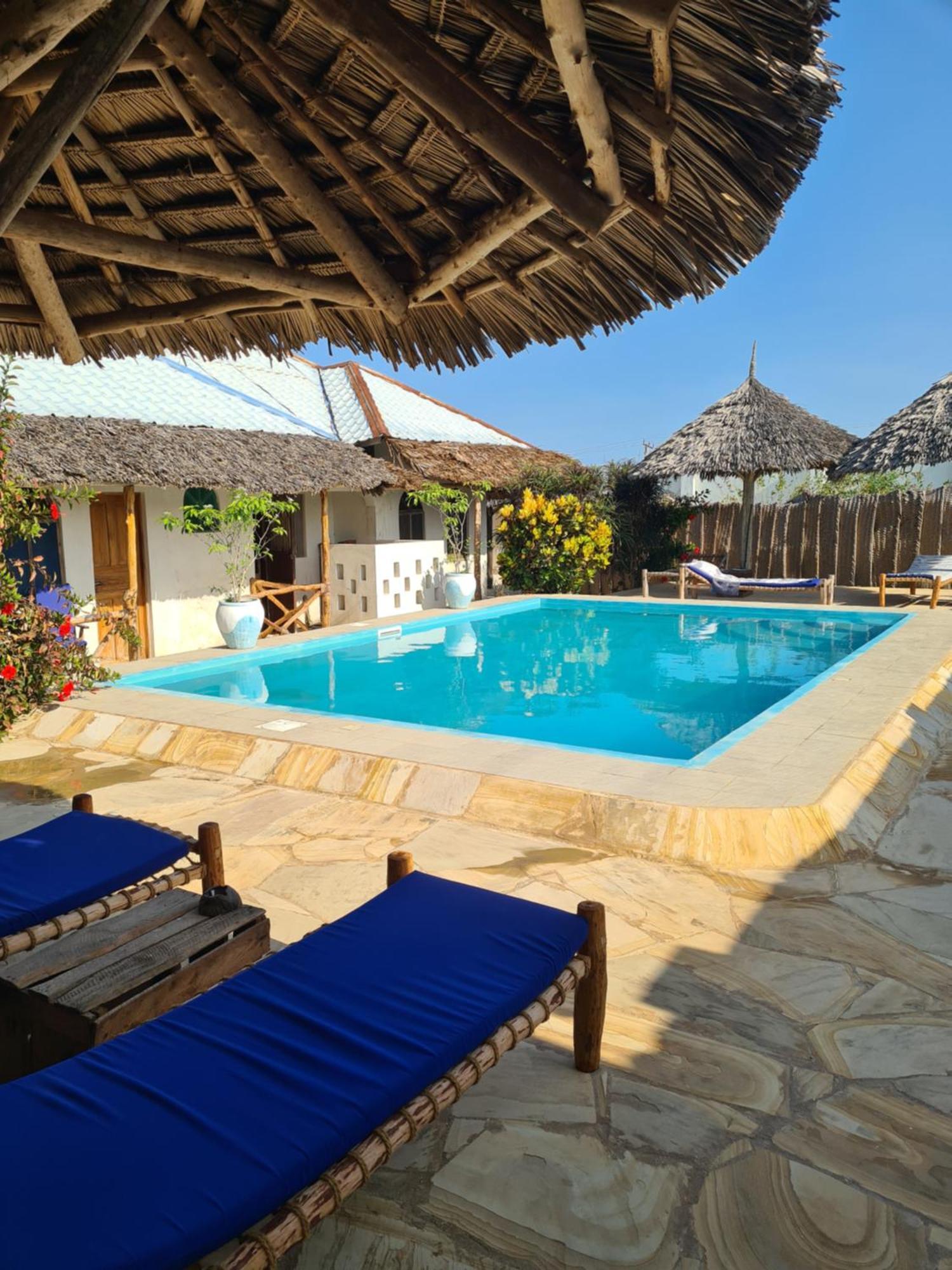 Blue Moon Villa Pwani Mchangani Εξωτερικό φωτογραφία